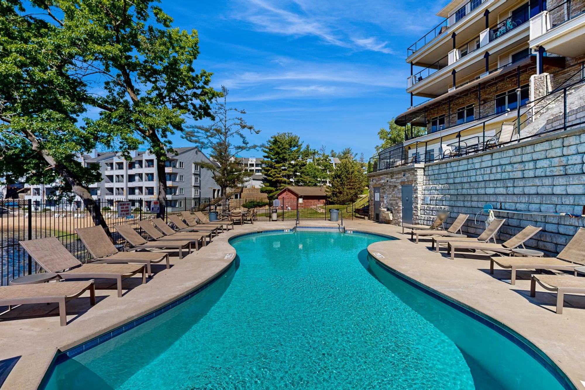 Delton Grand Aparthotel